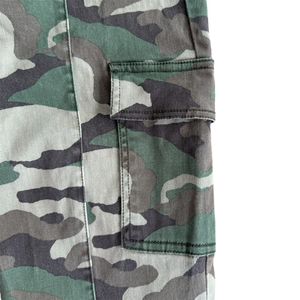 J. Crew 9” Cargo Toothpick Women’s Jeans Camouflage size 26 Green High Rise Camo - Picture 6 of 10